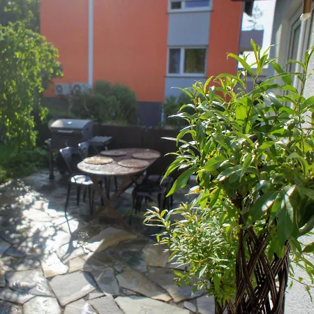Ege Sleep & At - Fasanenweg Homestay *