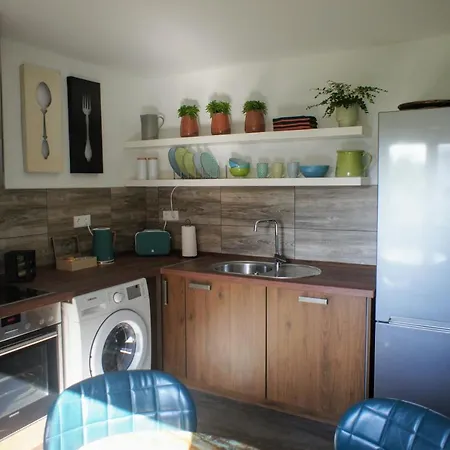 Homestay Ege Sleep & At - Fasanenweg Kassel